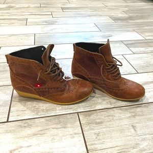 Oliberte Brown Lalina Leather Handcrafted Wedges